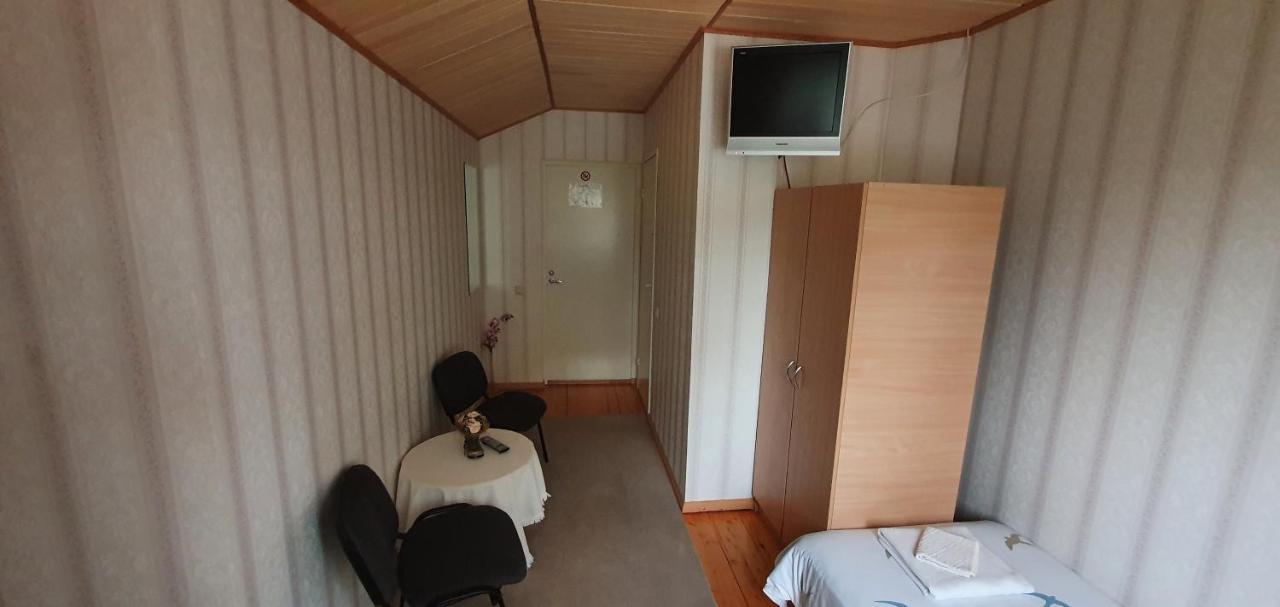 Kure Guesthouse Rahinge Екстер'єр фото